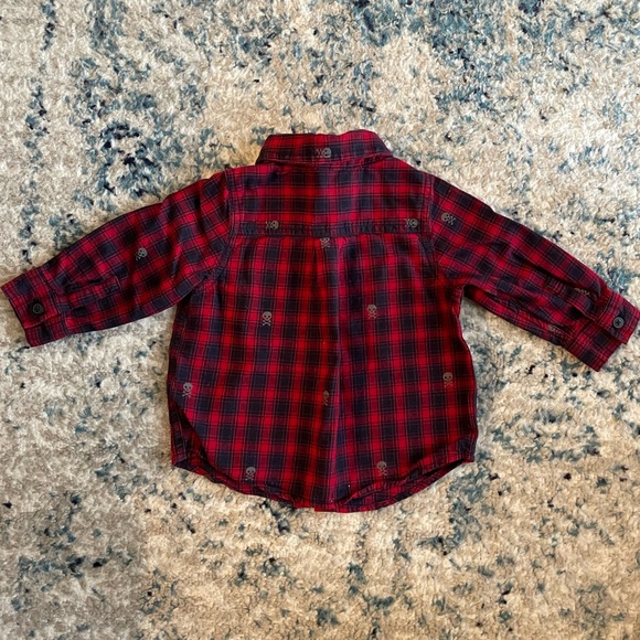 12-18 month GAP plaid button up with little skulls. - Picture 4 of 4